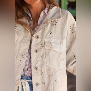 Chic Beige Women's Utility Jacket